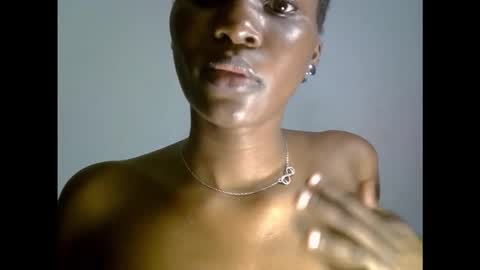 drippingpussy__ online show from November 27, 2025, 6:21 pm