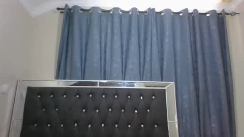 Snapshot of drippingqueenxoxo chatting on March 1, 2026, 7:21 am drippingqueenxoxo online show from March 1, 2026, 7:21 am