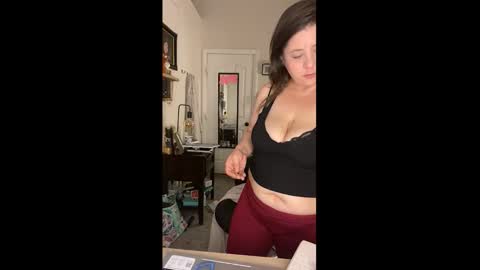 Snapshot of drippykitty888 chatting on February 9, 2026, 11:58 am Drippy kitty online show from February 9, 2026, 11:58 am