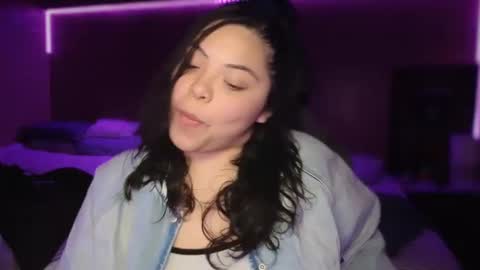 Drizzypeach602 online show from September 19, 2025, 5:09 am