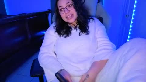 Drizzypeach602 online show from January 19, 2026, 4:27 am