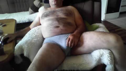 Snapshot of drkadzia chatting on June 19, 2026, 8:07 am johnny online show from June 19, 2026, 8:07 am