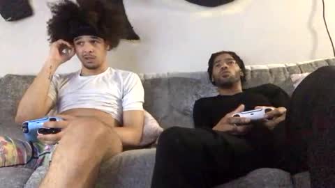 2xTheTrouble online show from March 18, 2026, 5:16 pm