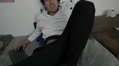 Snapshot of drod6621 chatting on September 15, 2025, 2:44 am CamiSanti online show from September 15, 2025, 2:44 am