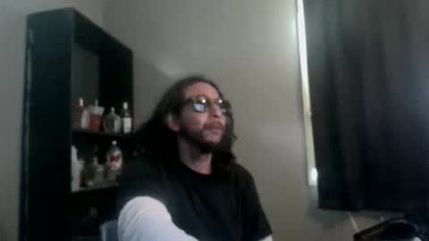 Snapshot of drogoloko233 chatting on April 19, 2026, 5:01 pm drogo lpkp online show from April 19, 2026, 5:01 pm