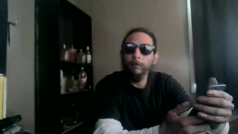 Snapshot of drogoloko233 chatting on April 19, 2026, 11:40 pm drogo lpkp online show from April 19, 2026, 11:40 pm