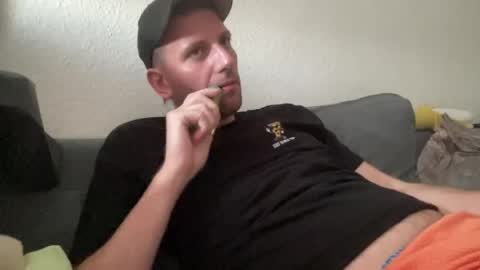 Snapshot of drsunaoner1 chatting on July 17, 2026, 9:49 am drsunaoner1 online show from July 17, 2026, 9:49 am
