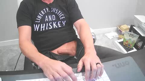 D Ship online show from December 2, 2024, 6:32 pm