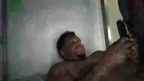 SmoovFanz online show from May 28, 2026, 4:37 pm