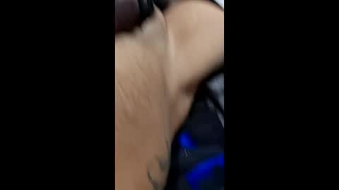 dtrain6969420 online show from December 17, 2025, 3:12 am