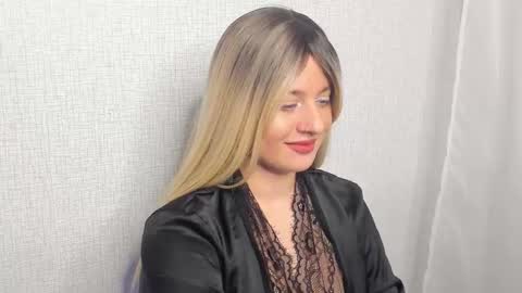 Snapshot of dualwave chatting on November 28, 2025, 5:15 pm dualwave online show from November 28, 2025, 5:15 pm