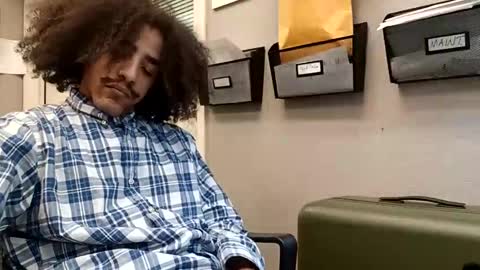 Snapshot of dubdub2442 chatting on March 3, 2026, 10:21 am Dubdub2442 online show from March 3, 2026, 10:21 am