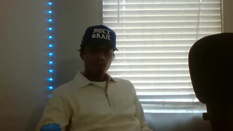 Snapshot of dubz07 chatting on April 23, 2026, 1:57 pm dubz07 online show from April 23, 2026, 1:57 pm