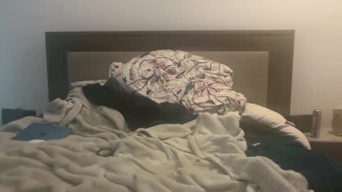 Snapshot of dudecuzbeo chatting on February 5, 2025, 11:44 am dudecuzbeo online show from February 5, 2025, 11:44 am