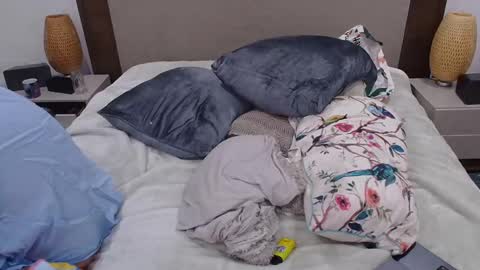 Snapshot of dudecuzbeo chatting on November 28, 2025, 1:41 am dudecuzbeo online show from November 28, 2025, 1:41 am