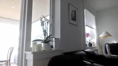 Duin8 online show from April 11, 2026, 11:47 am