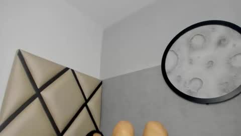 dulce online show from April 10, 2026, 8:57 pm