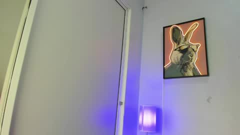 dulce__fiore07 online show from April 1, 2026, 12:28 pm