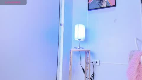 Snapshot of dulce__fiore07 chatting on April 22, 2026, 12:07 pm dulce__fiore07 online show from April 22, 2026, 12:07 pm