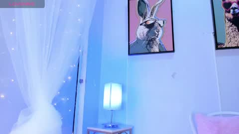 Snapshot of dulce__fiore07 chatting on May 13, 2026, 12:13 pm dulce__fiore07 online show from May 13, 2026, 12:13 pm