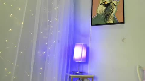 Snapshot of dulce__fiore07 chatting on May 25, 2026, 12:00 pm dulce__fiore07 online show from May 25, 2026, 12:00 pm
