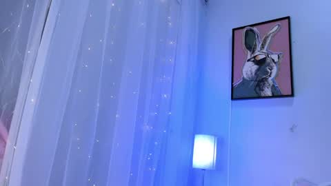 Snapshot of dulce__fiore07 chatting on May 27, 2026, 12:02 pm dulce__fiore07 online show from May 27, 2026, 12:02 pm