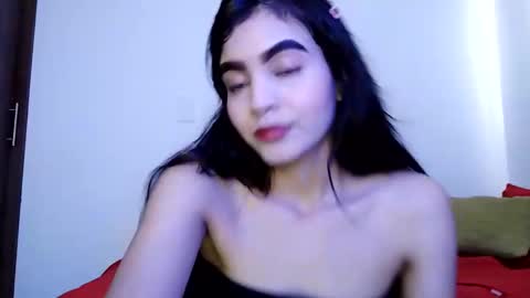 Snapshot of dulce_lucero chatting on January 12, 2025, 5:22 pm dulce_lucero online show from January 12, 2025, 5:22 pm