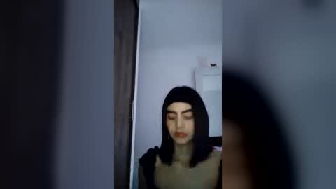 Snapshot of dulce_lucero chatting on July 7, 2026, 4:33 pm dulce_lucero online show from July 7, 2026, 4:33 pm