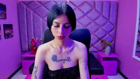 Snapshot of dulce_miiaa chatting on November 6, 2025, 8:21 pm dulce_miiaa online show from November 6, 2025, 8:21 pm