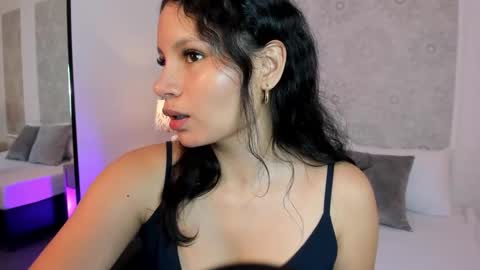 N A T Y online show from September 11, 2025, 2:22 am