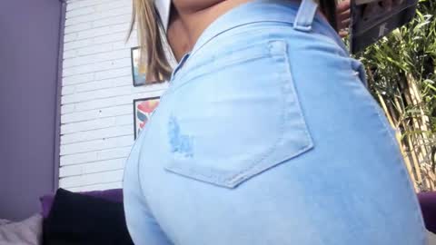 dulce_nikita online show from September 15, 2025, 12:05 pm