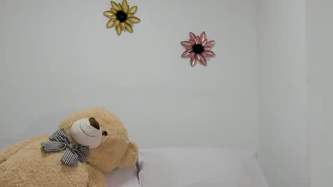 Snapshot of dulce_roberts_ chatting on January 16, 2025, 12:53 pm Dulce online show from January 16, 2025, 12:53 pm