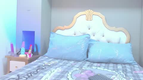 dulce_speed online show from January 13, 2026, 8:36 pm