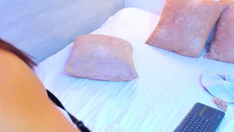 Dulcee Garcia online show from October 3, 2025, 11:46 pm