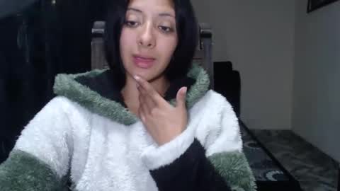 dulceisabellax online show from September 20, 2025, 2:34 am