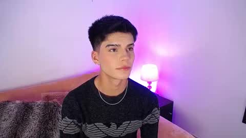 Dulcey online show from December 1, 2025, 3:33 am