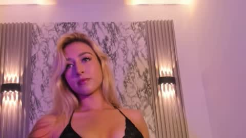 dulcinea 2 online show from October 15, 2025, 7:14 pm