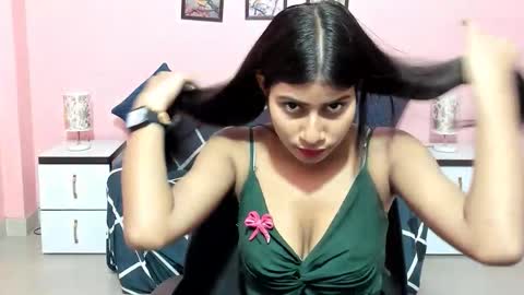 Snapshot of dumble_doree chatting on September 18, 2025, 3:52 am dumble_doree online show from September 18, 2025, 3:52 am