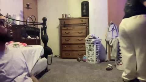 Snapshot of dumptrucksnfrontbutts chatting on March 28, 2026, 10:04 am dumptrucksnfrontbutts online show from March 28, 2026, 10:04 am