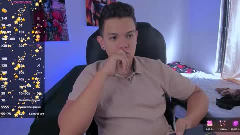 Snapshot of dunkan_kravitz chatting on October 6, 2025, 1:08 pm Dunkan Kravitz online show from October 6, 2025, 1:08 pm