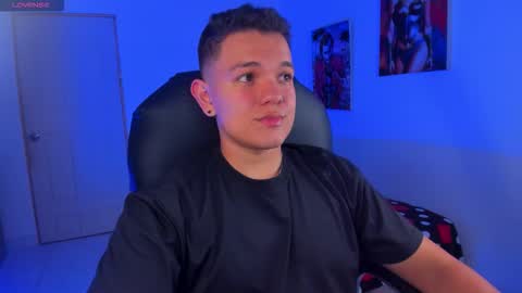 Snapshot of dunkan_kravitz chatting on November 9, 2025, 4:55 am Dunkan Kravitz online show from November 9, 2025, 4:55 am