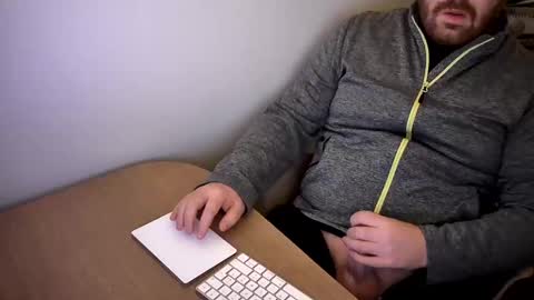 FloFrenchCurv288 online show from January 9, 2026, 12:02 am