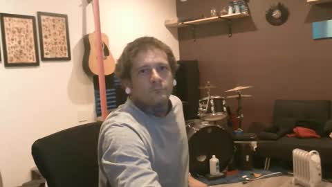 Snapshot of durfmanx chatting on February 23, 2025, 7:44 am durfmanX online show from February 23, 2025, 7:44 am