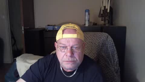 Snapshot of durk55 chatting on March 2, 2026, 7:21 pm durk55 online show from March 2, 2026, 7:21 pm