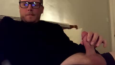 DUSTBORN online show from December 12, 2024, 6:36 am