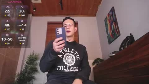 Dustin Sonne online show from January 8, 2025, 3:19 am