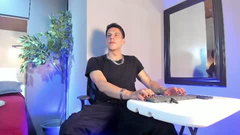 Dustin Sonne online show from June 30, 2026, 9:27 pm