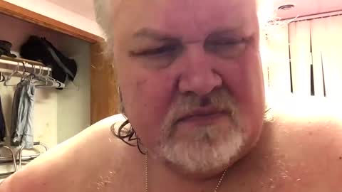 Snapshot of dustyballzer chatting on December 14, 2024, 4:12 am Dusty online show from December 14, 2024, 4:12 am