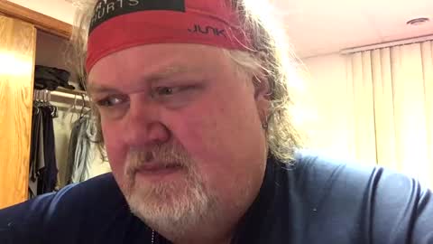 Snapshot of dustyballzer chatting on December 18, 2024, 2:21 am Dusty online show from December 18, 2024, 2:21 am
