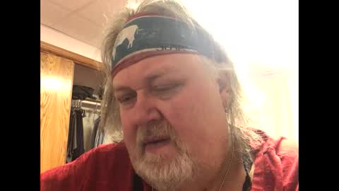 Snapshot of dustyballzer chatting on December 25, 2024, 4:32 pm Dusty online show from December 25, 2024, 4:32 pm